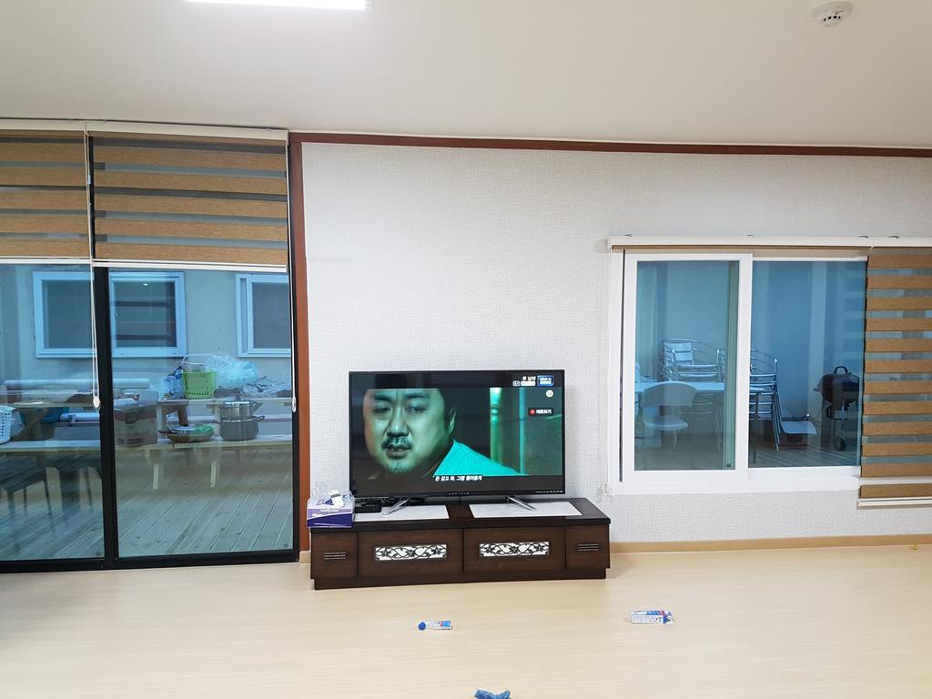 Bluesky Pension Pocheon Eksteriør billede