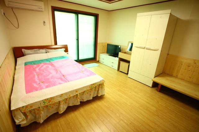 Bluesky Pension Pocheon Eksteriør billede