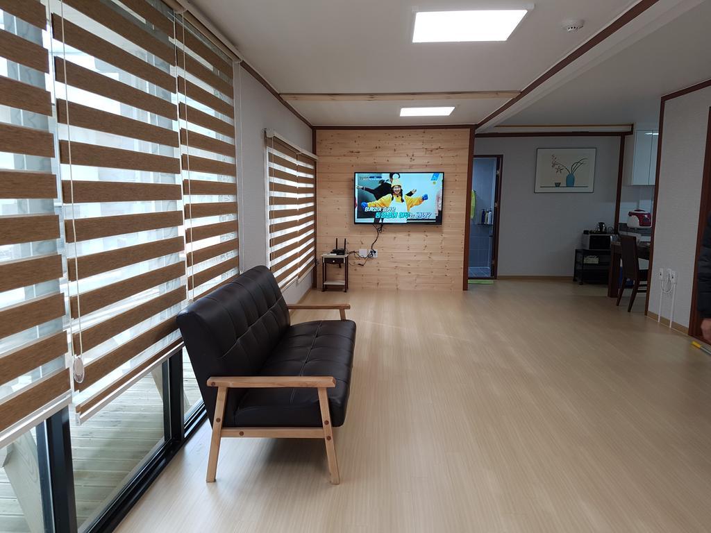 Bluesky Pension Pocheon Eksteriør billede